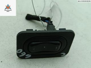 кнопка стеклоподъемника переднего правого Opel Combo 3 поколение (C) [рестайлинг] 2005, 1.7 л., дизель, МКПП, синий, фургон, 24409207