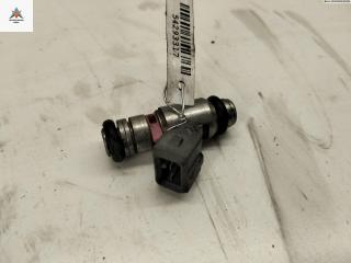 форсунка Volkswagen Golf 4 поколение 1998, 1.4 л., бензин, МКПП, красный, хетчбэк 5 дв., 036031C