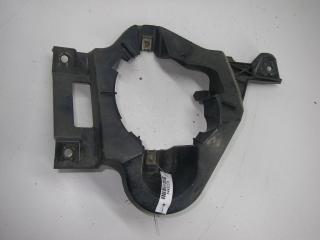 рамка фары противотуманной правой BMW 1 серия E81/E82/E87/E88 2005, 1.6 л., бензин, МКПП, серый, хетчбэк 5 дв., 7118152