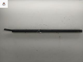 Молдинг стекла двери наружный Ford Focus 1 поколение [рестайлинг] 2004, 1.8 л., бензин, МКПП, чёрный, универсал