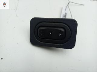 кнопка стеклоподъемника переднего правого Opel Corsa C [рестайлинг] 2005, 1.2 л., бензин, МКПП, синий, хетчбэк 5 дв., 24407699