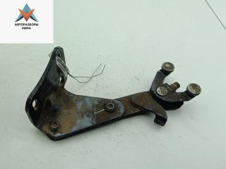 ролик двери сдвижной Volkswagen Caddy 4 поколение 2015, 2.0 л., дизель, МКПП, белый, фургон, 2K0843397A