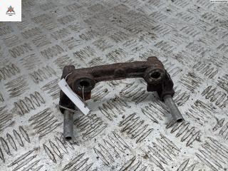 скоба суппорта Opel Signum C [рестайлинг] 2005, 1.9 л., дизель, МКПП, чёрный, хетчбэк 5 дв.