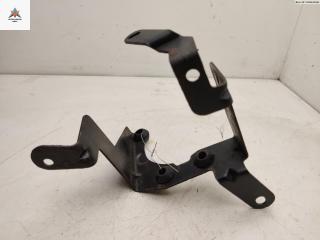 кронштейн (крепление) Peugeot 206 1 поколение [рестайлинг] 2002, 1.6 л., бензин, АКПП, красный, кабриолет, 458767