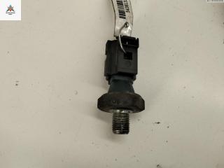 датчик давления масла Volkswagen Polo 4 поколение 2002, 1.2 л., бензин, МКПП, синий, хетчбэк 3 дв., 036919081A