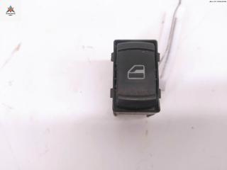 кнопка стеклоподъемника переднего правого Volkswagen Passat B5 1999, 1.6 л., бензин, МКПП, синий, седан