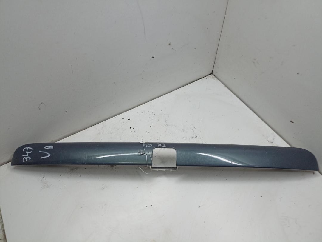 накладка подсветки номера Opel Vectra B 2000, 2.2 л., дизель, МКПП, серый, универсал, 90464809
