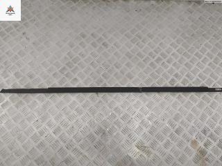 Молдинг стекла двери наружный Opel Insignia 1 поколение (A) 2009, 1.8 л., бензин, МКПП, серый, хетчбэк 5 дв., 1328108