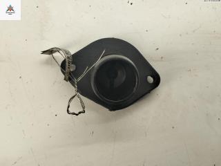 корпус термостата Volkswagen Golf 4 поколение 1999, 1.4 л., бензин, МКПП, синий, хетчбэк 3 дв., 032121121B