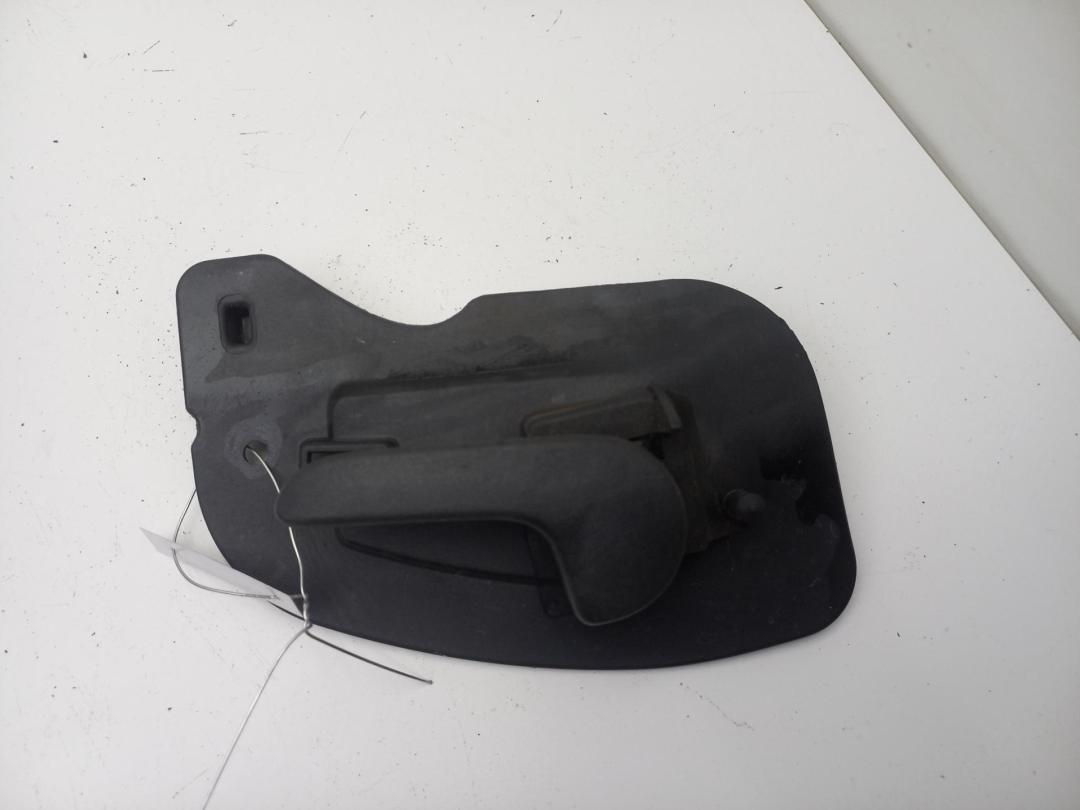 ручка внутренняя передняя левая Opel Corsa C 2001, 1.2 л., бензин, МКПП, серый, хетчбэк 5 дв., 13104263