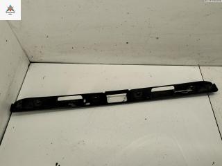 накладка подсветки номера Volkswagen Golf 3 поколение 1996, 1.6 л., бензин, МКПП, синий, хетчбэк 3 дв., 1H6827577