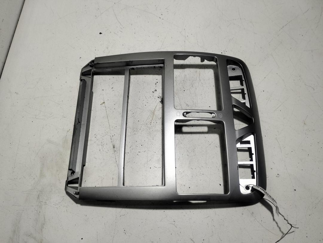 рамка под магнитолу Peugeot 307 2004, 2.0 л., бензин, МКПП, чёрный, универсал, 9634505077