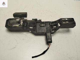 Корпус (держатель) ручки двери задней правой Renault Espace 4 поколение [рестайлинг] 2006, 2.0 л., дизель, МКПП, серый, минивэн, 8200008431