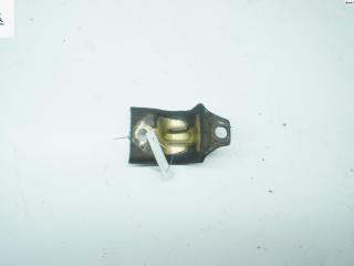 крепление стабилизатора / втулки стабилизатора Ford Focus 1 поколение 1999, 1.4 л., бензин, МКПП, синий, универсал