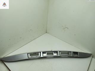 накладка подсветки номера Renault Scenic 3 поколение 2009, 1.5 л., дизель, МКПП, чёрный, минивэн, 848100006R