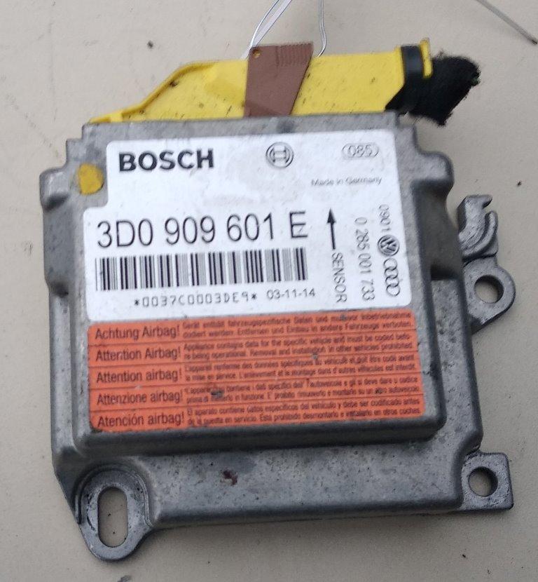 блок AirBag Volkswagen Touareg 2003, 5.0 л., дизель, АКПП, серый, внедорожник 5 дв., 3D0909601E