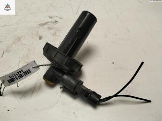 Крышка бачка тормозной жидкости Renault Megane 1 поколение [рестайлинг] 1999, 1.4 л., бензин, МКПП, жёлтый, кабриолет, 7700436913