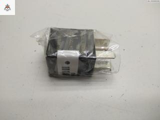 реле (прочие) Ford Focus 1 поколение [рестайлинг] 2003, 1.8 л., дизель, МКПП, чёрный, универсал