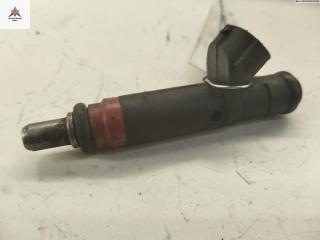 форсунка Volkswagen Polo 4 поколение [рестайлинг] 2005, 1.2 л., бензин, МКПП, серый, хетчбэк 5 дв., 03D906031C