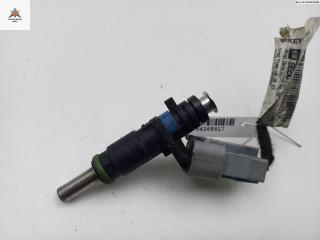 форсунка Opel Astra J [рестайлинг] 2012, 1.6 л., бензин, МКПП, белый, хетчбэк 5 дв., 55562599