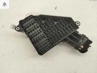 блок предохранителей Volkswagen Polo 4 поколение 2003, 1.9 л., дизель, МКПП, чёрный, хетчбэк 3 дв.