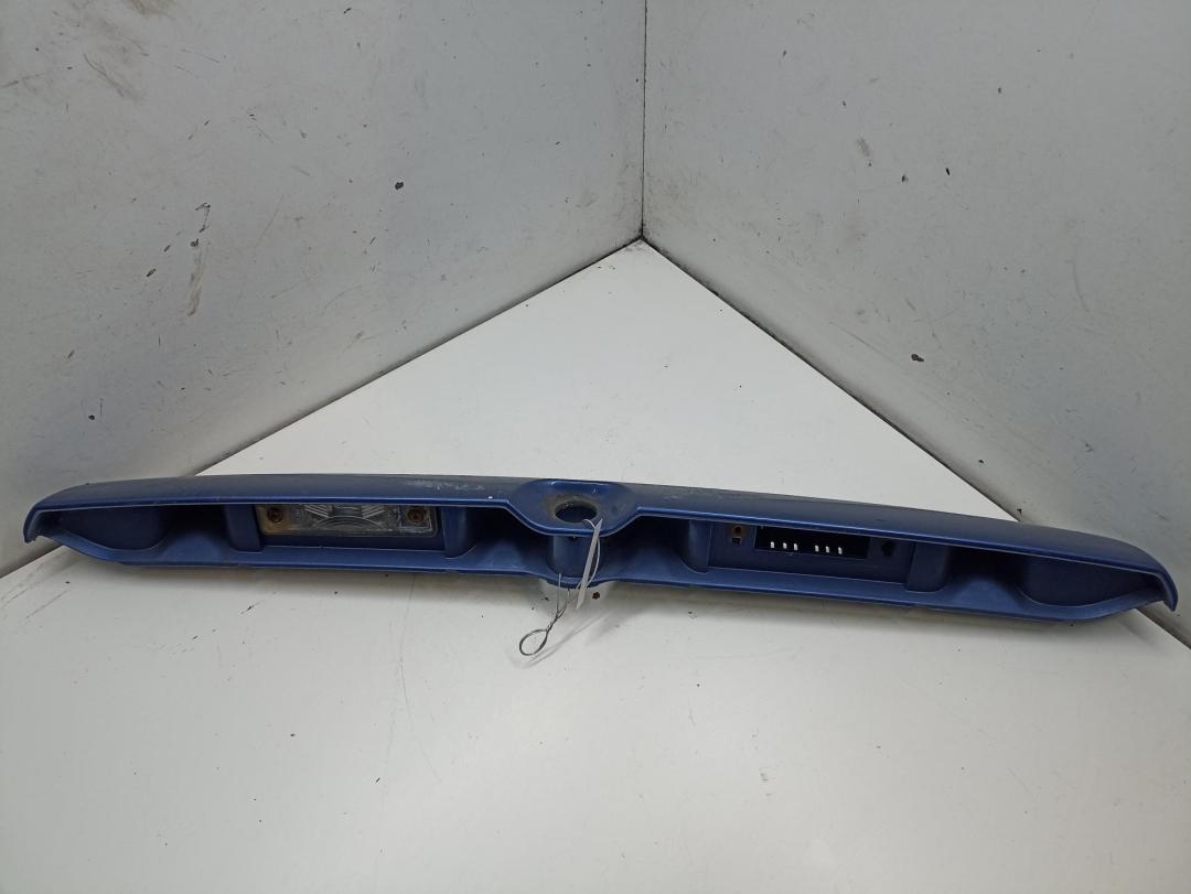 накладка подсветки номера Opel Astra G 2002, 1.6 л., бензин, МКПП, синий, универсал, 90559239