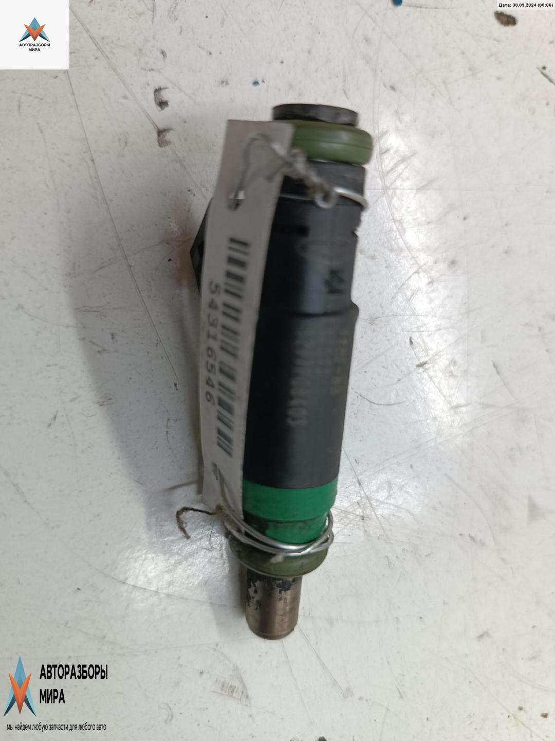 форсунка Ford Focus 2 поколение 2005, 1.6 л., i, бензин, МКПП, чёрный, универсал, 5297P08384 - фото №1