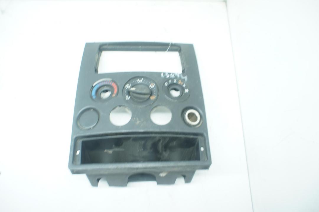 блок управления печки / климат-контроля Ford Transit/Tourneo Connect 2004, 1.8 л., дизель, МКПП, белый, фургон