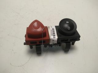 кнопка аварийной сигнализации Renault Megane 2 поколение 2003, 1.4 л., бензин, МКПП, серый, хетчбэк 5 дв., 8200095493