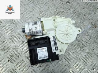 моторчик стеклоподъемника передний правый Audi A3 8P/8PA [рестайлинг] 2007, 8P0959802K