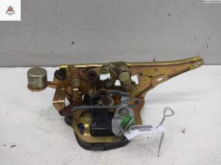 замок двери задней правой Opel Omega B [рестайлинг] 2000, 2.2 л., бензин, МКПП, зелёный, седан, 9193447