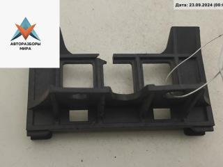 кронштейн заднего бампера BMW 7 серия E38 1996, 4.4 л., бензин, АКПП, чёрный, седан, 51111970389