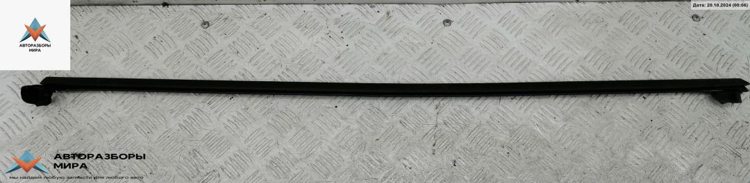 Молдинг стекла двери задней правой наружный Citroen C4 Grand Picasso 1 поколение 2008, 2.0 л., дизель, АКПП, чёрный, минивэн - фото №1