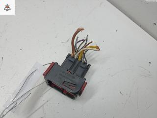 разъем (фишка) проводки Opel Signum C [рестайлинг] 2005, 1.9 л., дизель, МКПП, чёрный, хетчбэк 5 дв.