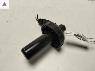 Крышка бачка тормозной жидкости Renault Laguna 1 поколение 1997, 1.8 л., бензин, МКПП, белый, хетчбэк 5 дв.