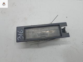 подсветка номера Opel Corsa C 2002, 1.4 л., бензин, АКПП, красный, хетчбэк 5 дв., 09164143