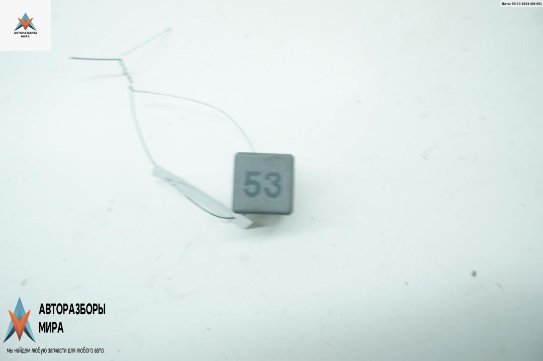 блок управления вентилятором (реле) Ford Galaxy 1 поколение 1996, 1.9 л., дизель, МКПП, серый, минивэн, 141951253B - фото №1