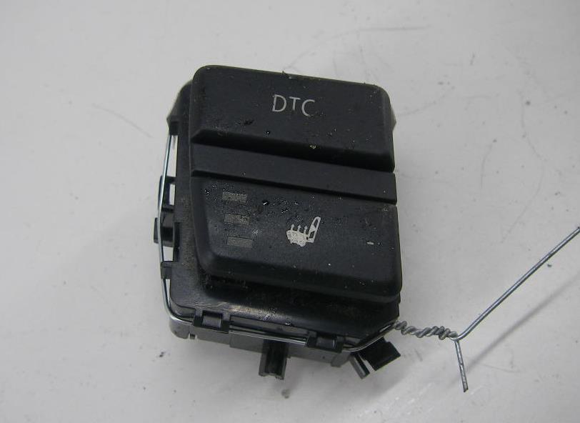 кнопка обогрева сидений BMW 5 E60/E61 2008, 2.5 л., бензин, АКПП, серый, седан, 9159052