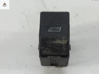 кнопка стеклоподъемника переднего правого Audi A4 B5 1995, 1.6 л., бензин, МКПП, серый, седан, 4D0959855