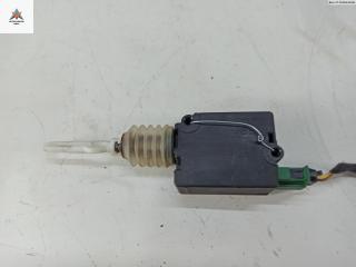 активатор замка багажника Audi A3 8L [рестайлинг] 2002, 1.8 л., бензин, МКПП, чёрный, хетчбэк 3 дв., 4B9962115