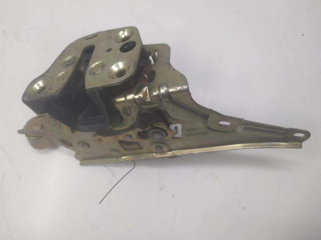 замок двери задней правой Opel Omega B 1997, 2.0 л., бензин, МКПП, чёрный, универсал