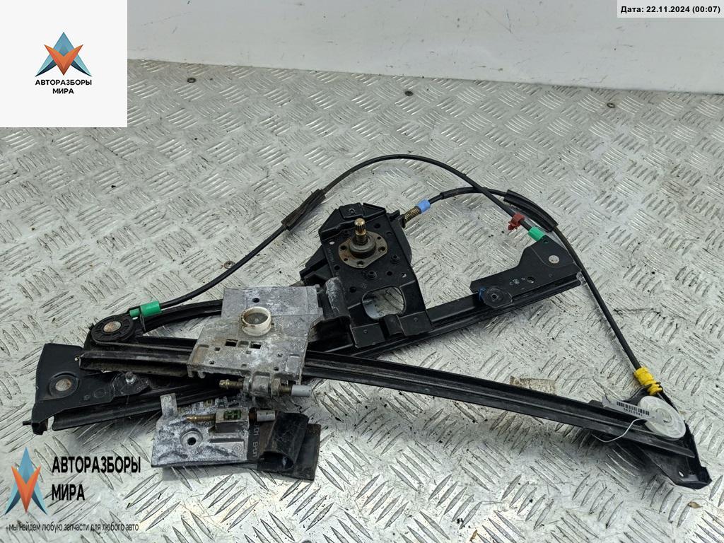 стеклоподъемник передний левый Volkswagen Golf 3 поколение 1999, 1.9 л., дизель, МКПП, красный, кабриолет - фото №1