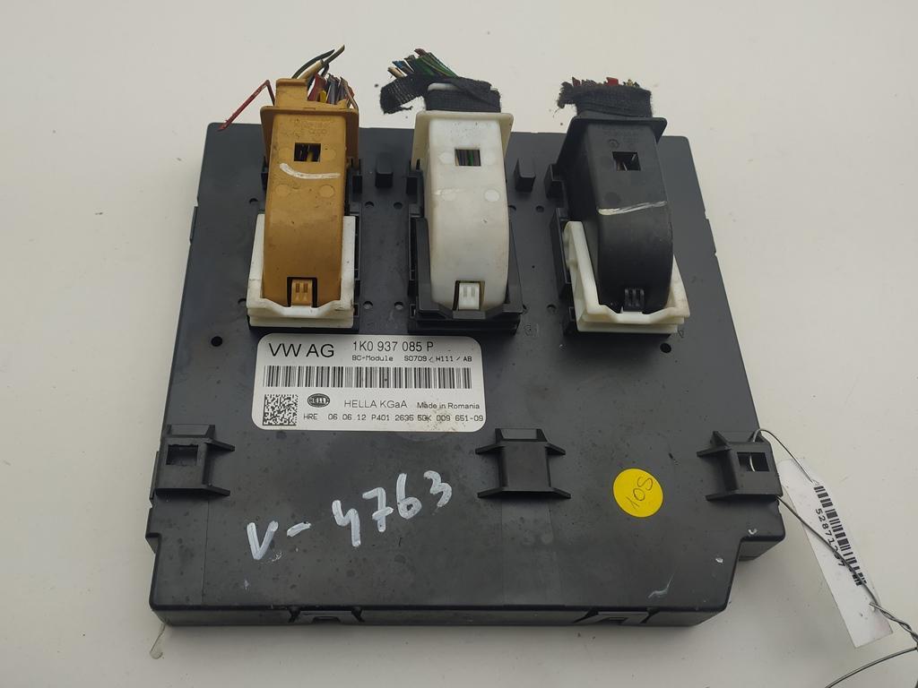 Блок управления BCM (Body Control Module) Skoda Octavia mk2 (A5 1Z) 2012, 1.6 л., дизель, МКПП, серый, хетчбэк 5 дв., 1K0937085P - фото №1