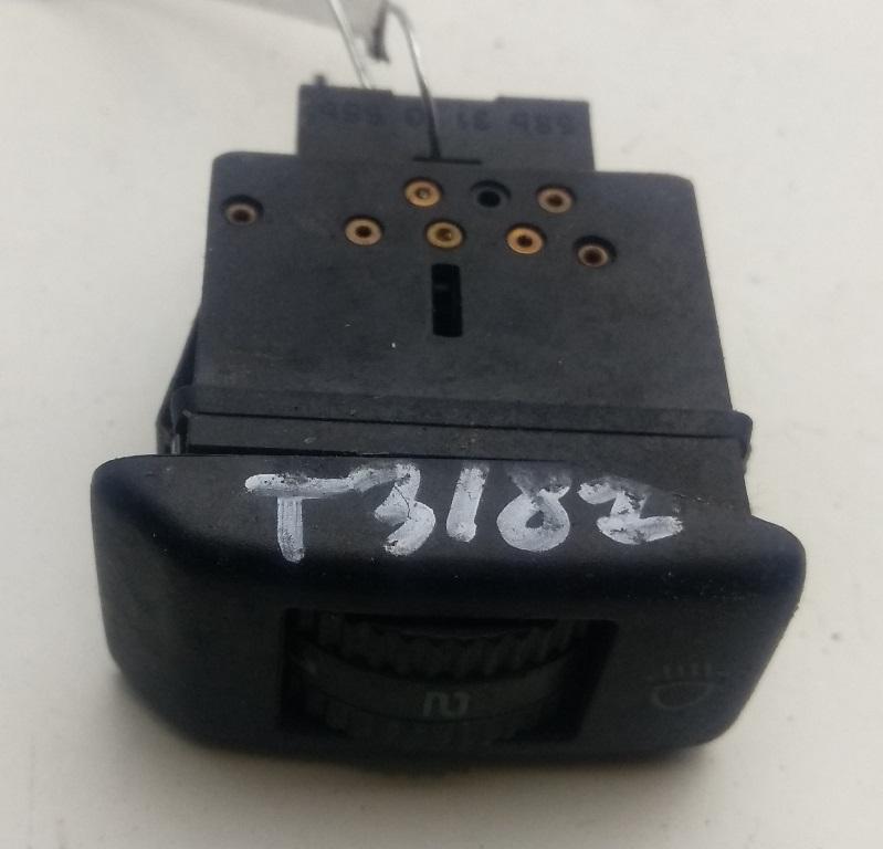 переключатель света Volkswagen Jetta 1990, 1.6 л., дизель, МКПП, серый, седан
