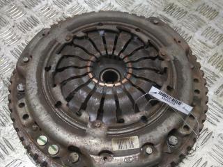 маховик Renault Megane 3 поколение 2009, 1.5 л., дизель, МКПП, чёрный, хетчбэк 3 дв., 8200527569