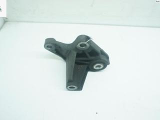 кронштейн КПП Ford Focus 2 поколение [рестайлинг] 2007, 1.6 л., i, бензин, МКПП, красный, универсал, 3M517M125DC