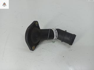 корпус термостата Volkswagen Golf 4 поколение 1999, 1.6 л., бензин, МКПП, белый, универсал, 06A121121C