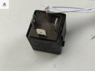 реле (прочие) Mercedes-Benz C-Класс W203/S203/CL203 2001, 2.2 л., дизель, АКПП, серый, хетчбэк 3 дв., 0025421319