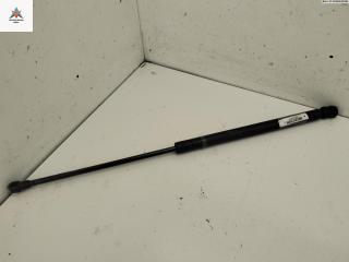 амортизатор крышки багажника (3-5 двери) Volkswagen Golf 4 поколение 1998, 1.4 л., бензин, МКПП, зелёный, хетчбэк 5 дв., 1J6827550