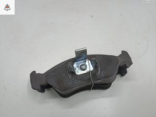 Колодки тормозные передние Opel Vectra B 1996, 1.6 л., бензин, МКПП, красный, седан